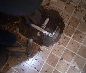 田东卫生间漏水维修公司为您分享下卫生间渗水如何处理及注意事项